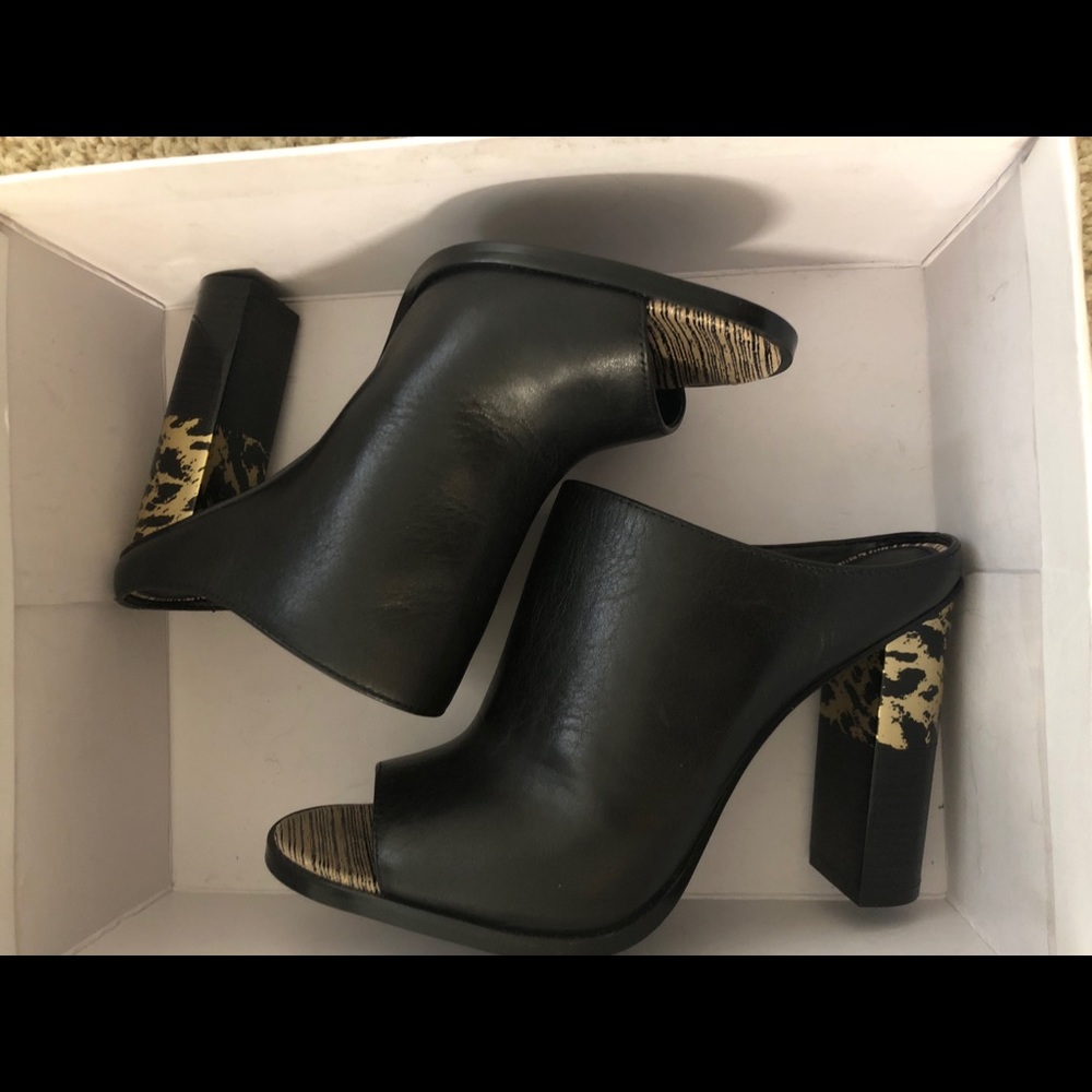 Calvin Klein Shoes!